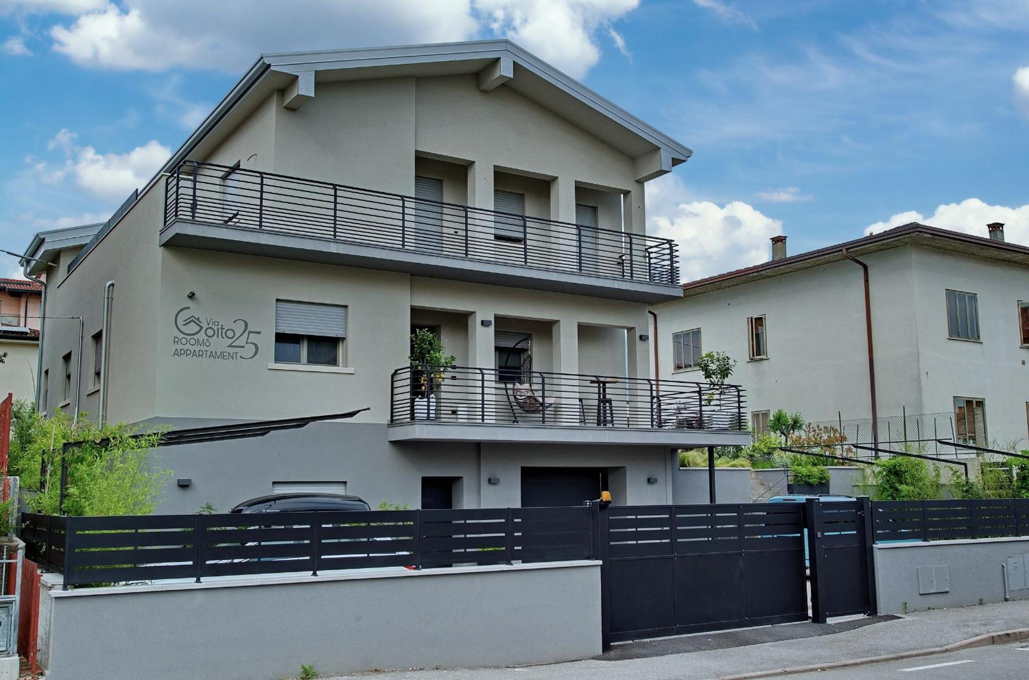 פסקיארה דל גארדה Via Goito 25 Rooms & Apartment מראה חיצוני תמונה