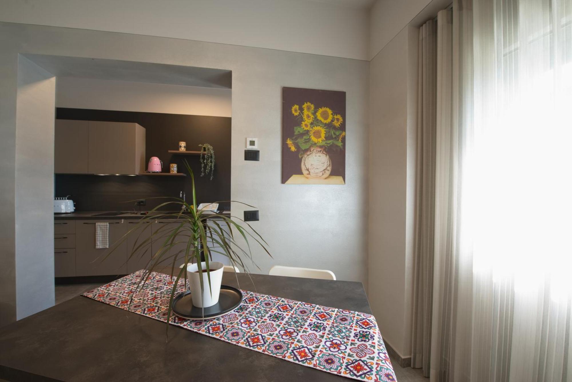 פסקיארה דל גארדה Via Goito 25 Rooms & Apartment מראה חיצוני תמונה