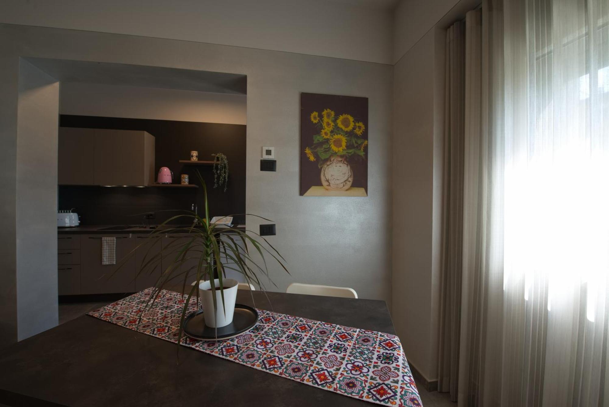 פסקיארה דל גארדה Via Goito 25 Rooms & Apartment מראה חיצוני תמונה