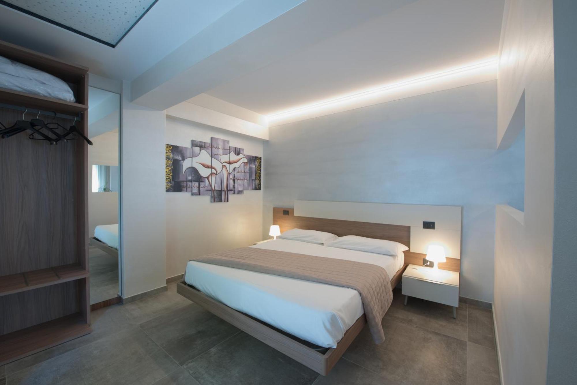 פסקיארה דל גארדה Via Goito 25 Rooms & Apartment מראה חיצוני תמונה
