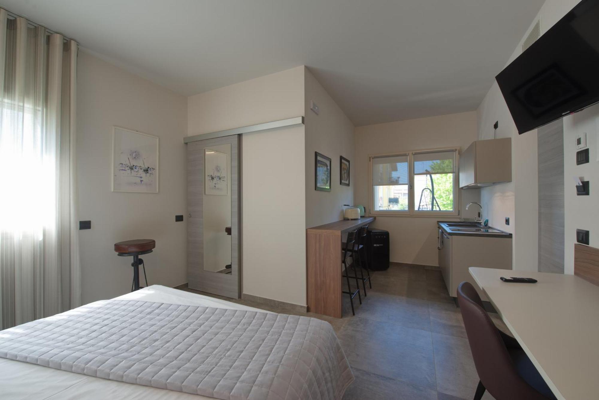 פסקיארה דל גארדה Via Goito 25 Rooms & Apartment מראה חיצוני תמונה