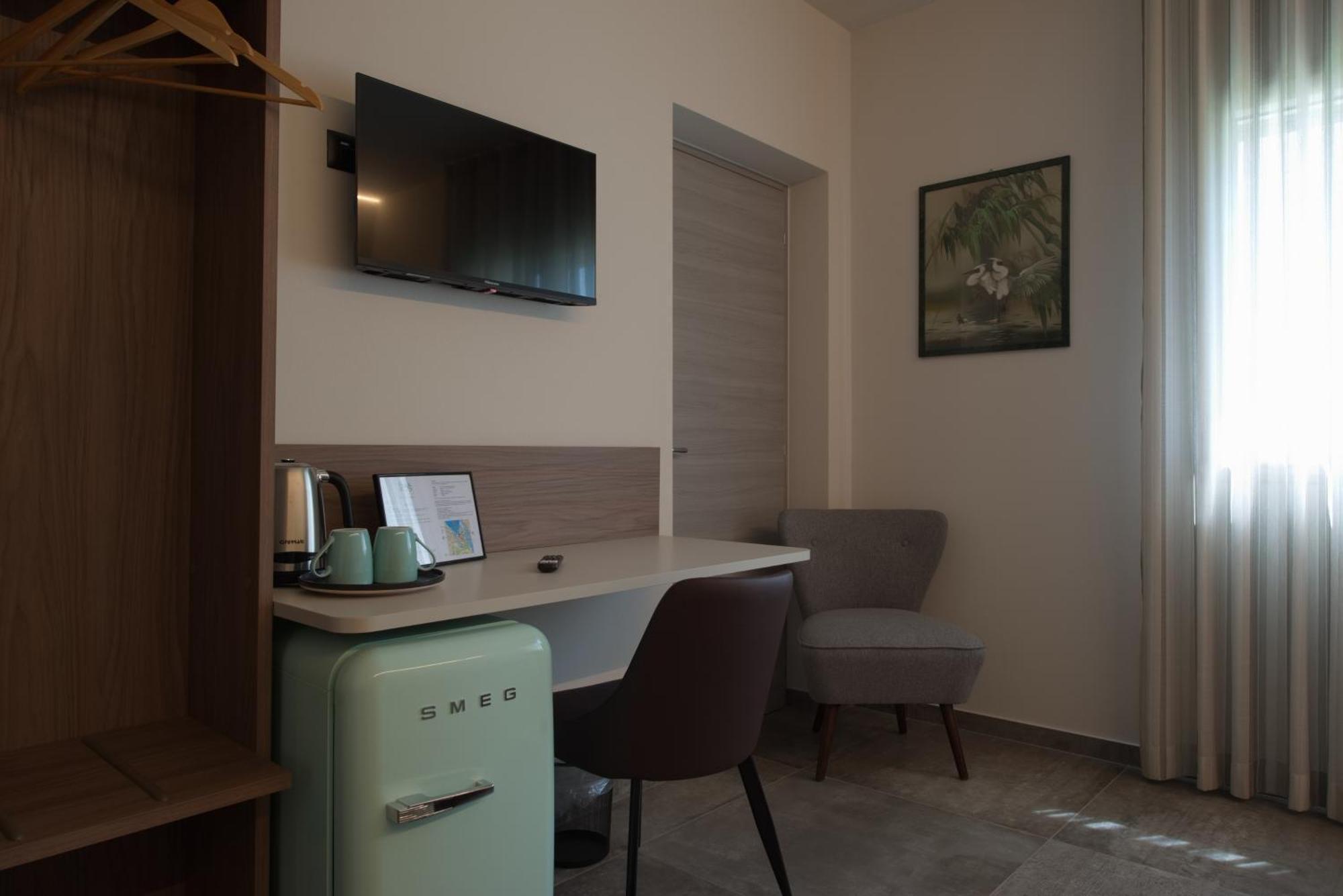 פסקיארה דל גארדה Via Goito 25 Rooms & Apartment מראה חיצוני תמונה