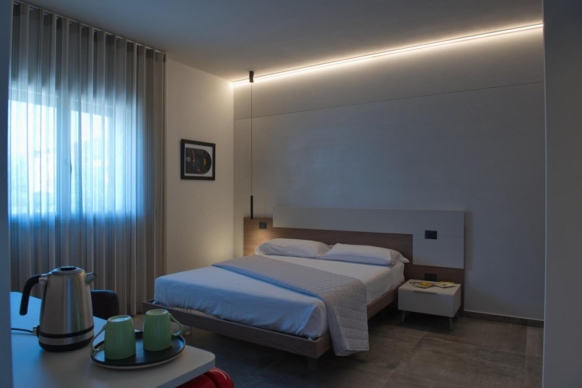 פסקיארה דל גארדה Via Goito 25 Rooms & Apartment מראה חיצוני תמונה